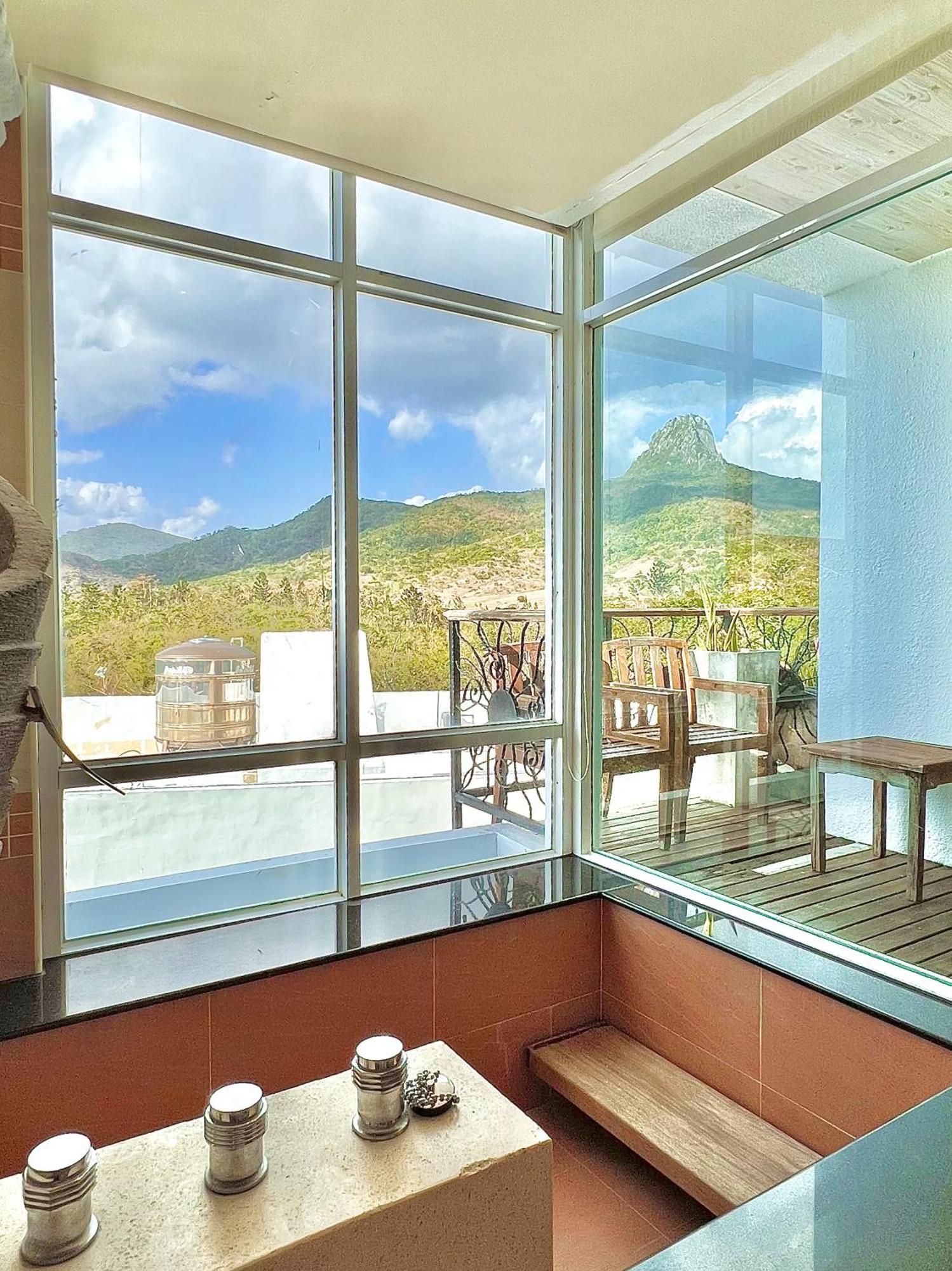 Seasons Bali Fashion Inn Kenting Extérieur photo