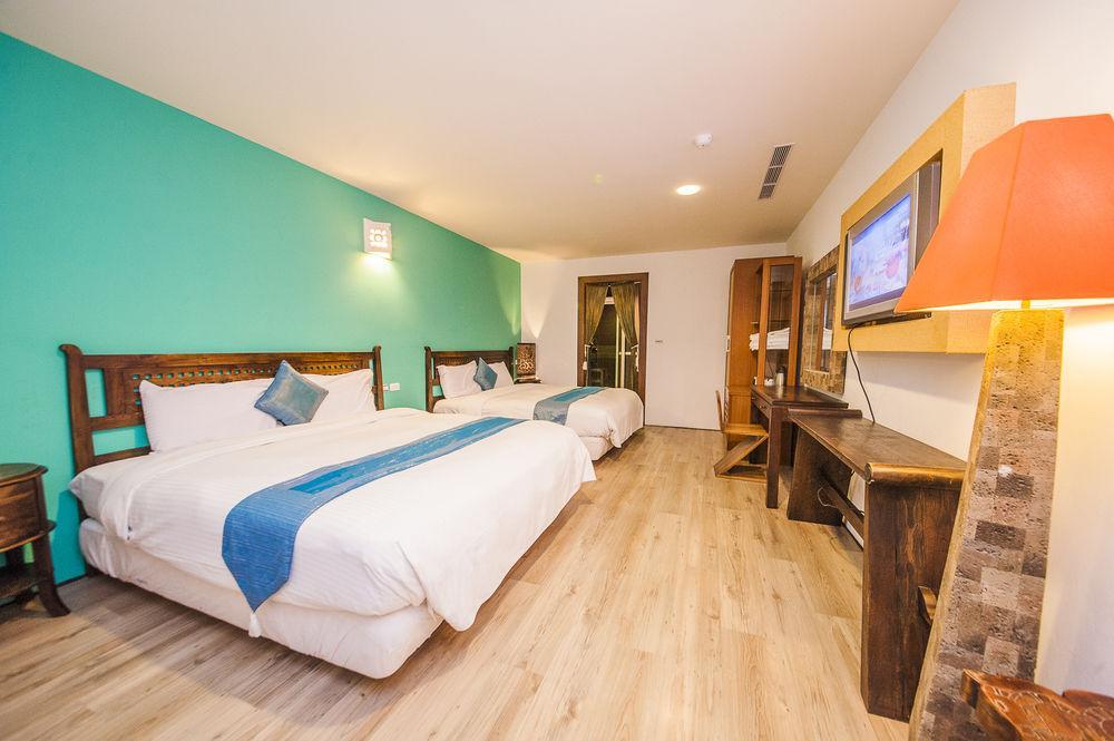 Seasons Bali Fashion Inn Kenting Extérieur photo