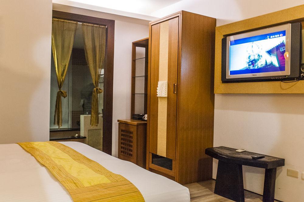 Seasons Bali Fashion Inn Kenting Extérieur photo