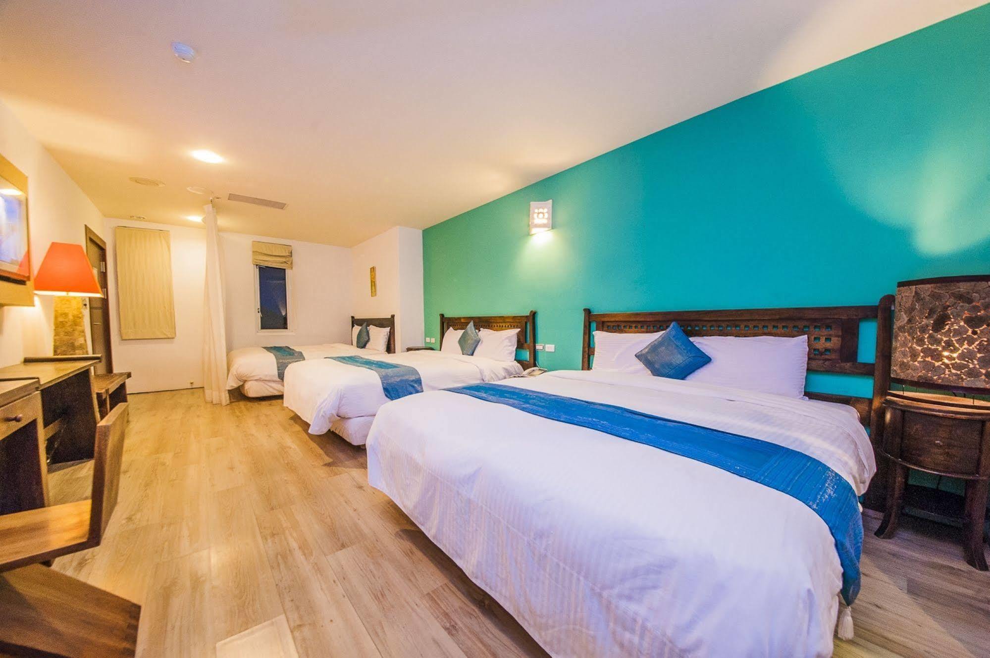 Seasons Bali Fashion Inn Kenting Extérieur photo